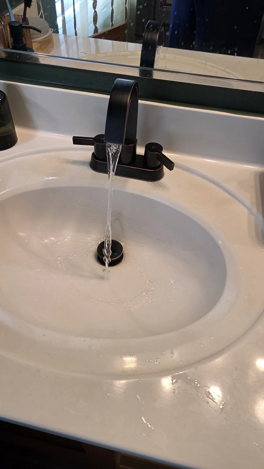 Faucet & water valve replacement: replacement faucet